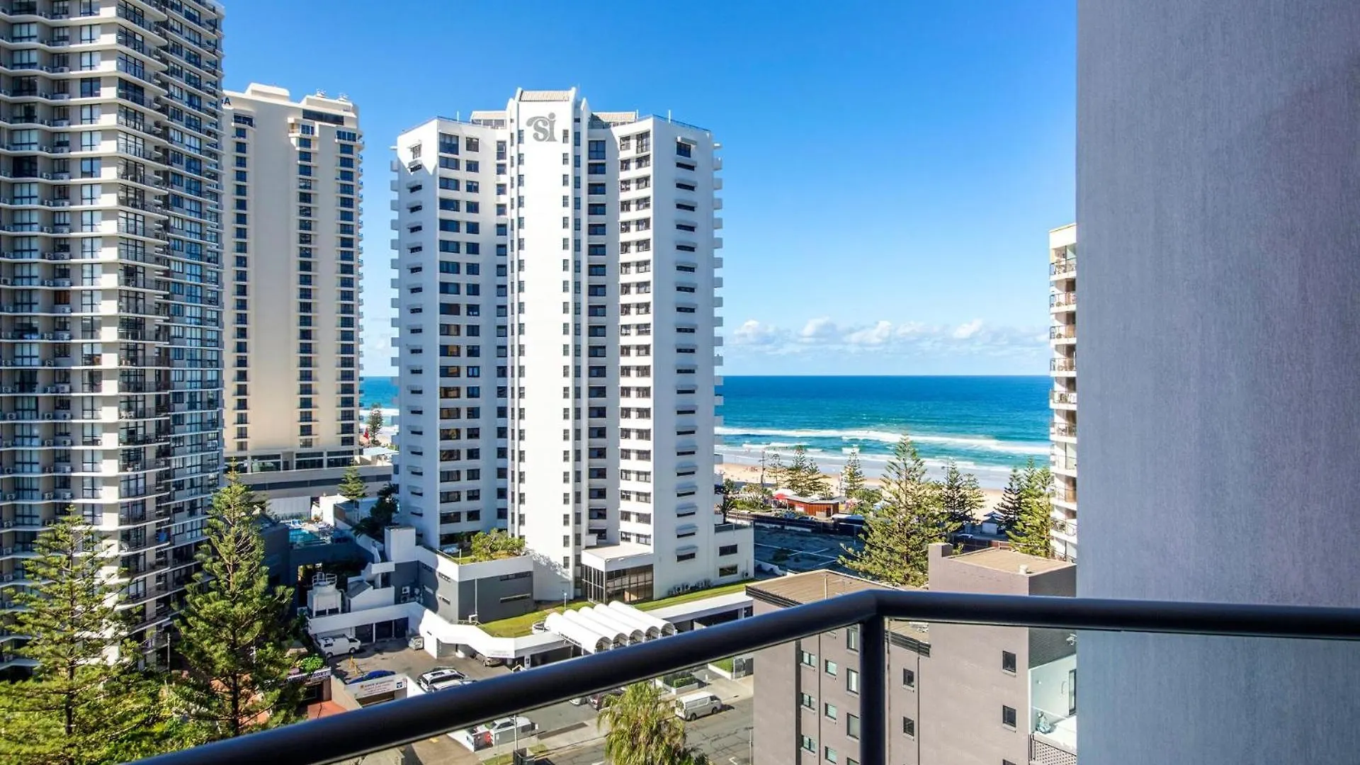 Comfortable Hotel Studio At Legends Resort Gold Coast